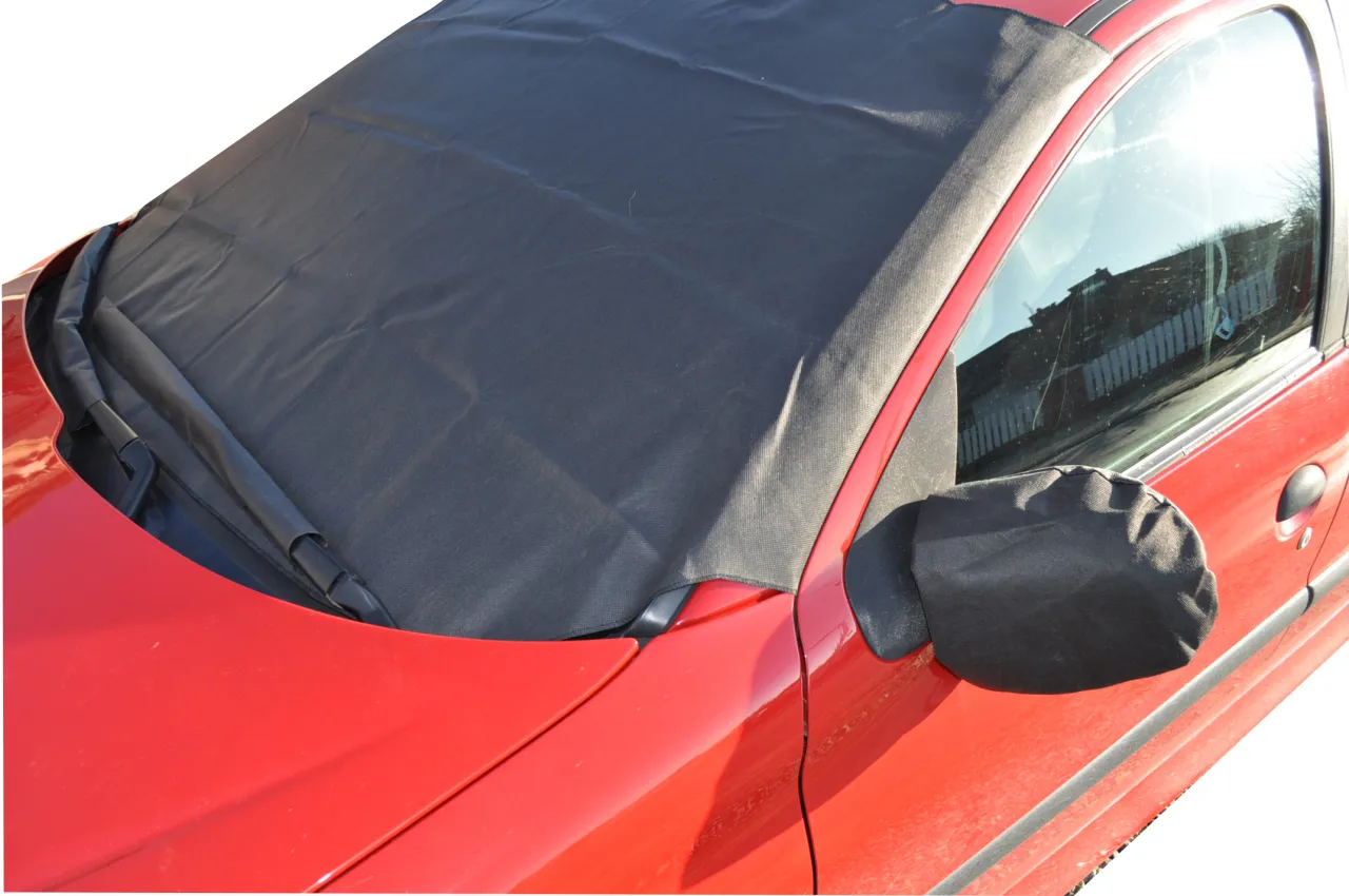 Zdjęcie Mata aluminiowa na szybę samochodową – którą stroną montować?