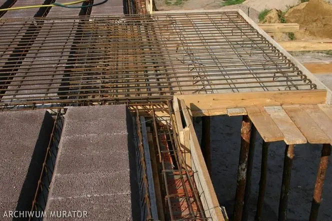 Zdjęcie Zbrojenie stropu co ile pręty – kluczowe informacje dla bezpieczeństwa