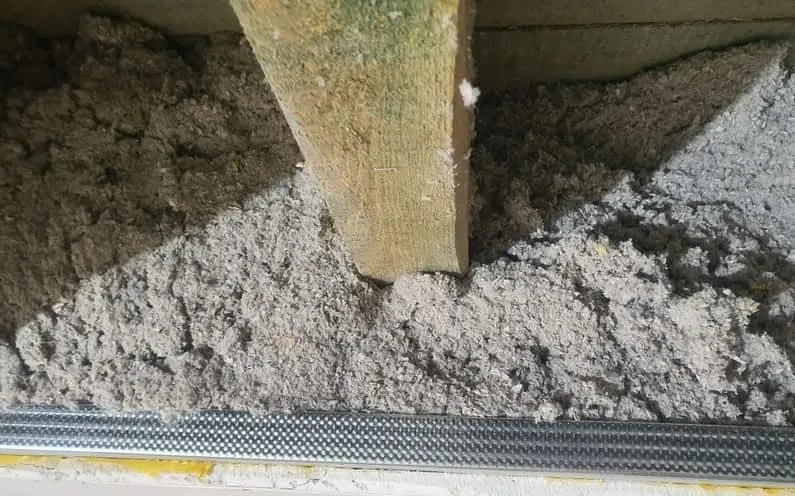 nowoczesne ocieplenie drewnianego domu celuloza