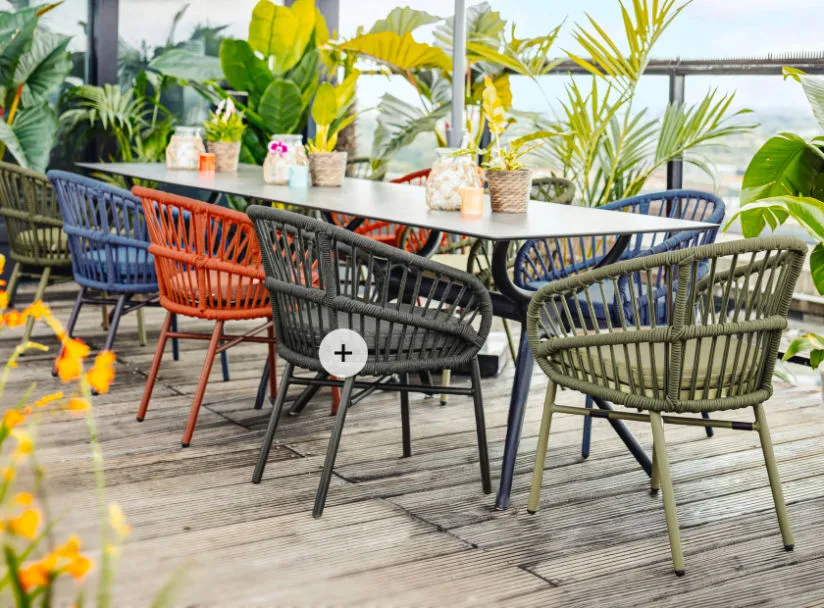 Wetterfeste Outdoor-Möbel für Restaurants