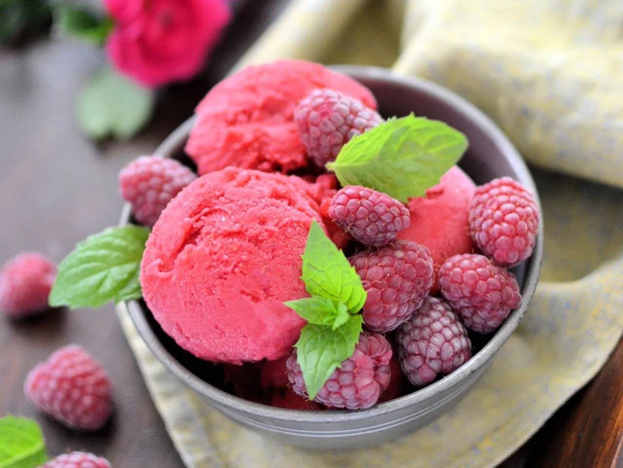 domowy sorbet malinowy bez maszynki