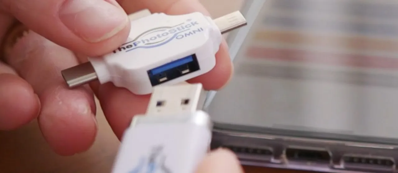 Zdjęcie Jak łatwo i szybko zgrać zdjęcia z iPhone na pendrive bez problemów