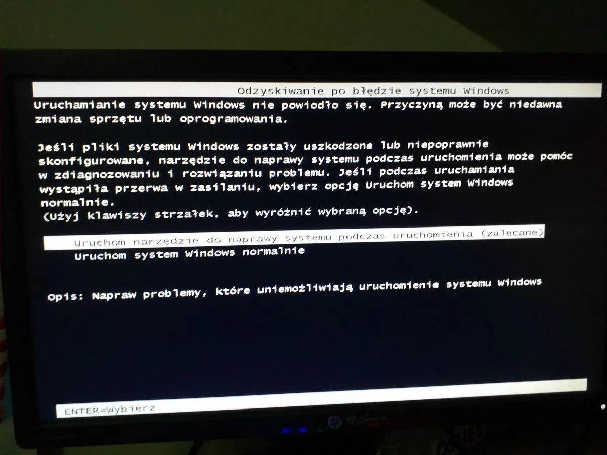 tryb awaryjny windows czarny ekran