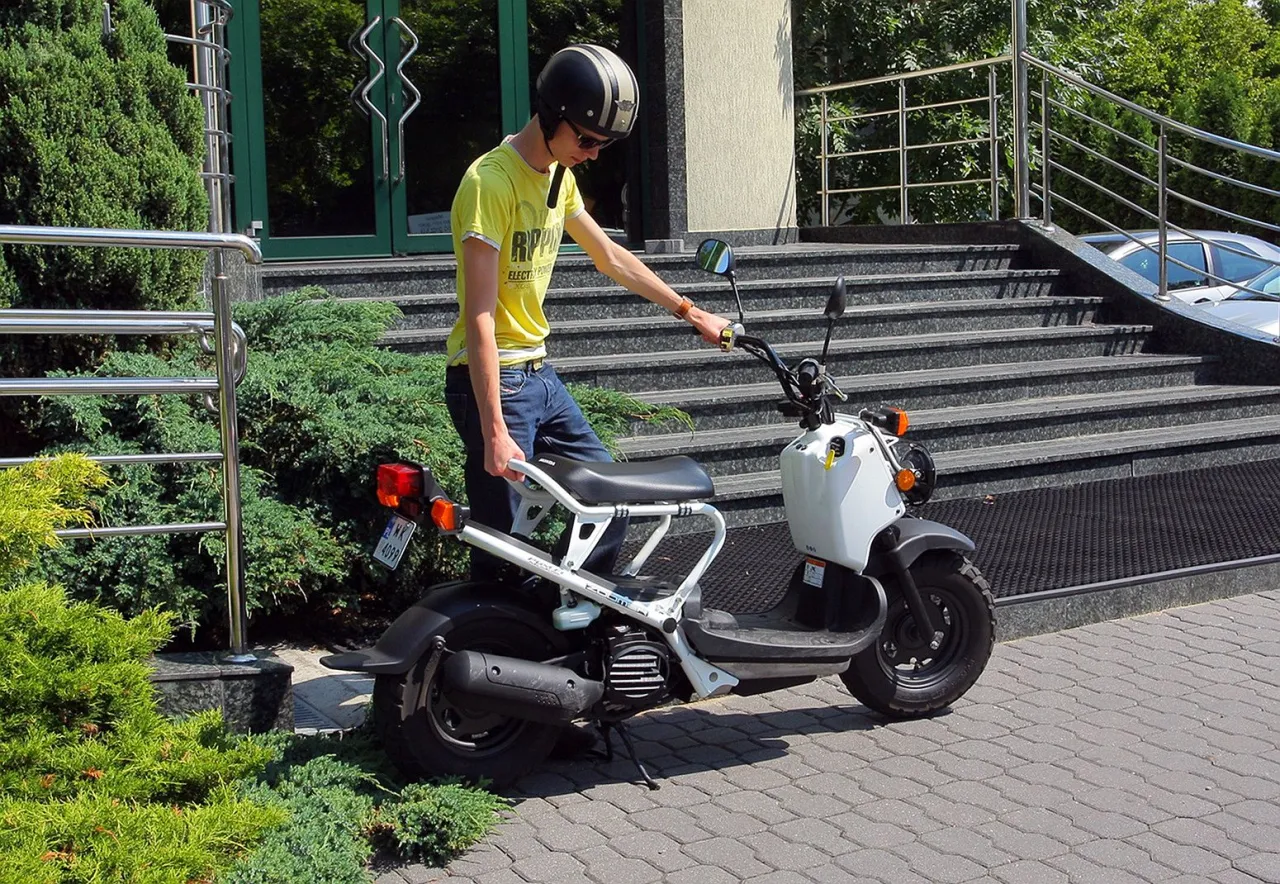 koszty rejestracji motoroweru 2026