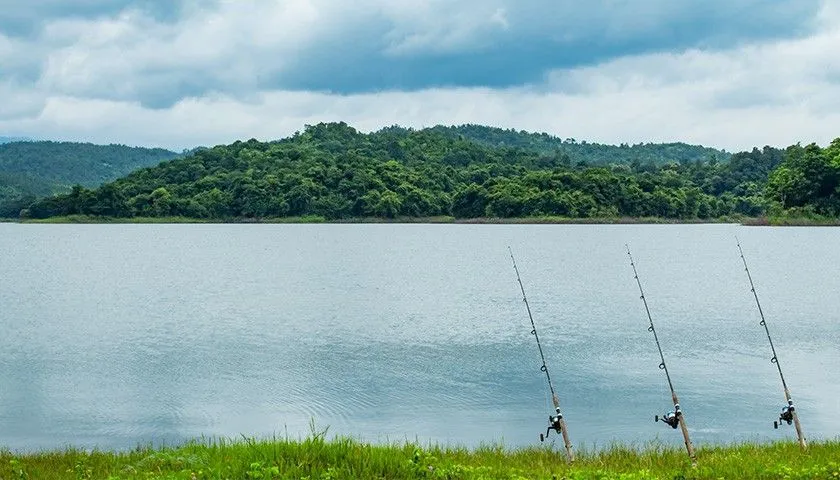 wędki gruntowe rzeka jezioro porównanie