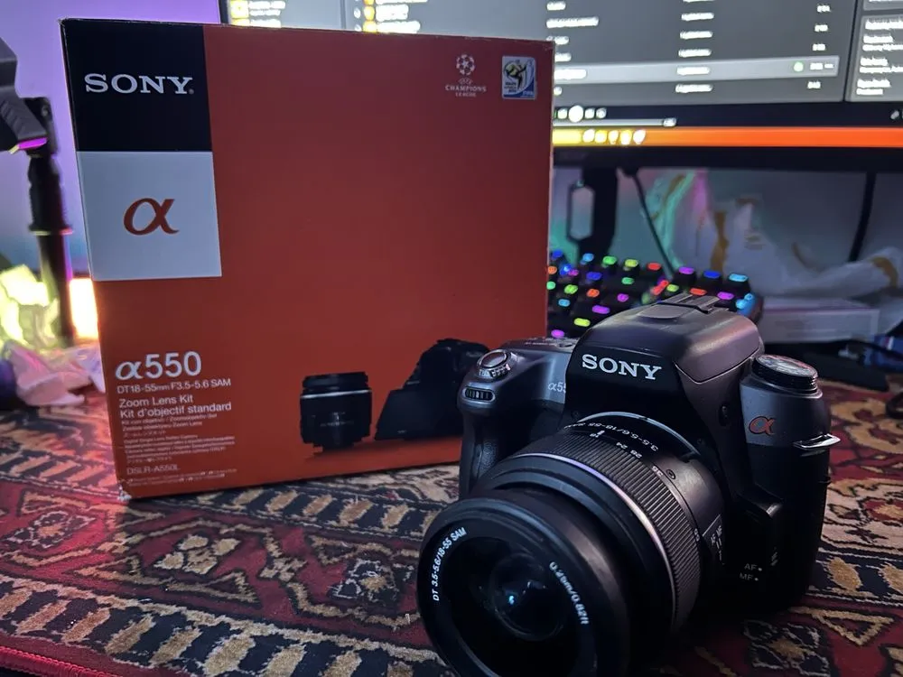 Używana lustrzanka Sony Alpha 550 na sprzedaż