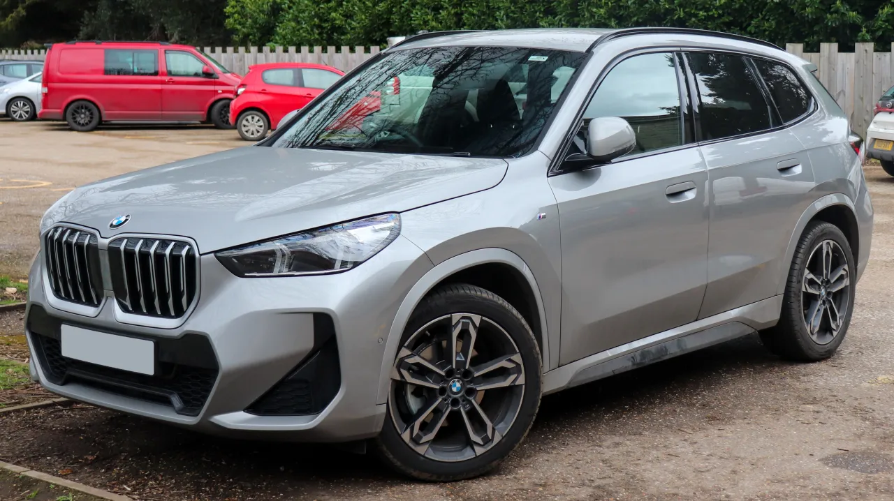 BMW X1 U11