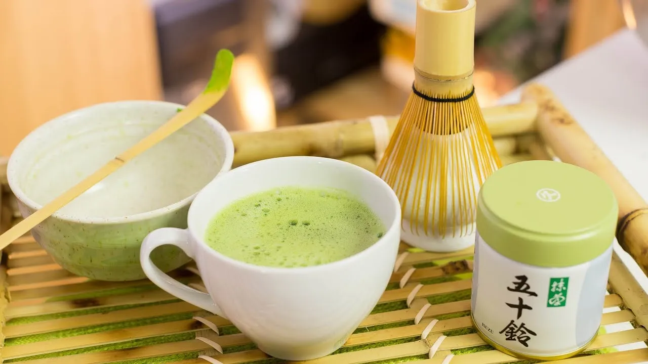 Matcha preparation and healthy lifestyle