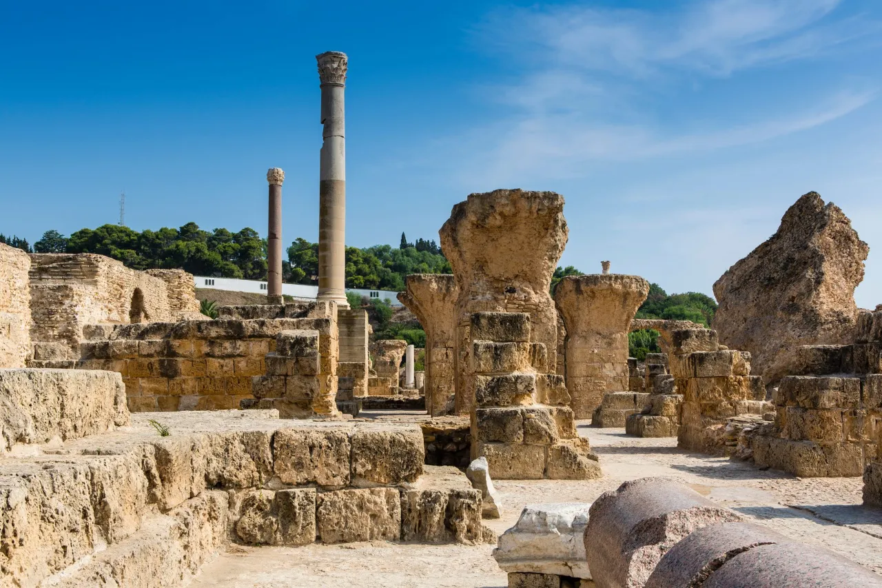 Starożytne ruiny Kartaginy w Tunezji