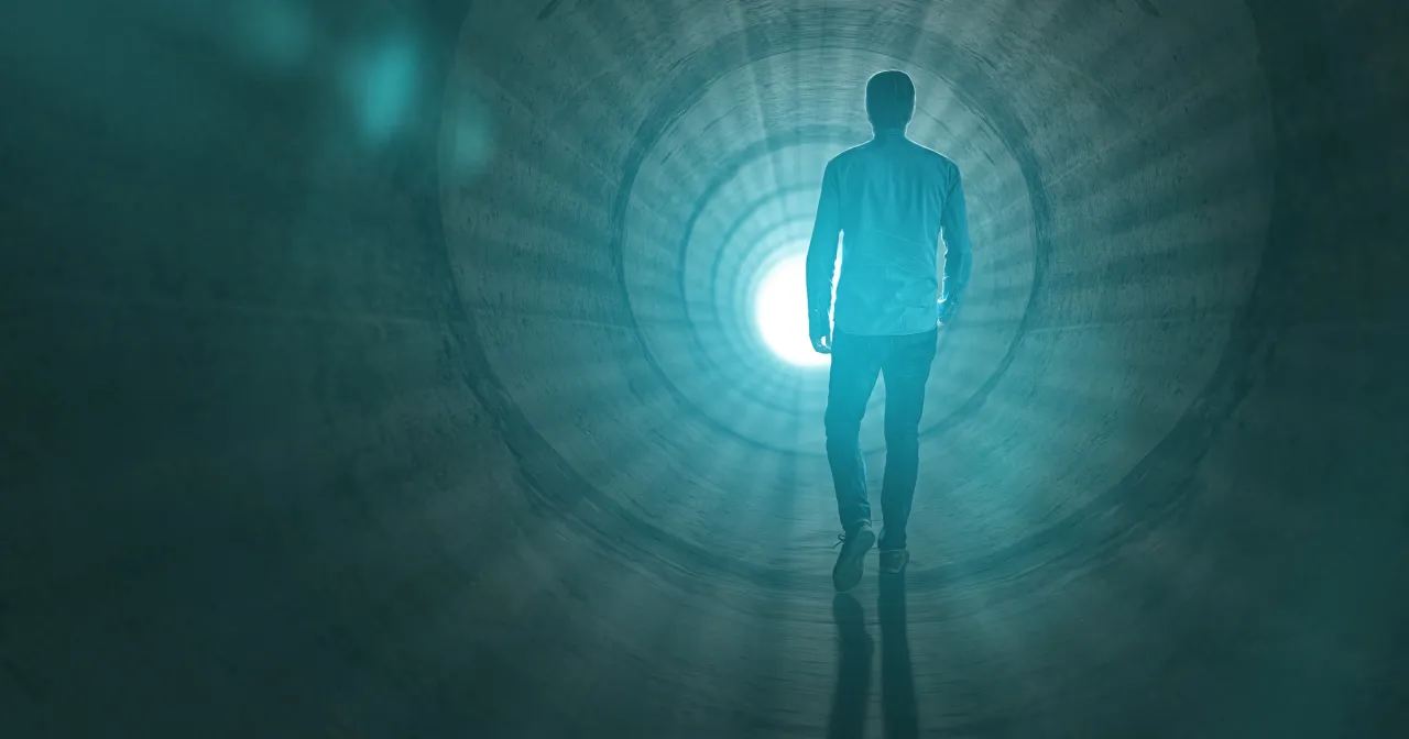 różne perspektywy na śmierć i życie pozagrobowe