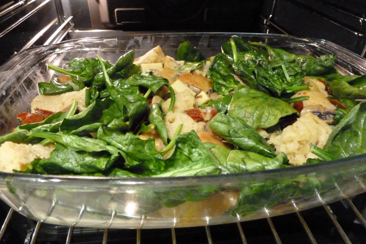 Jak odcisnąć szpinak do zapiekanki