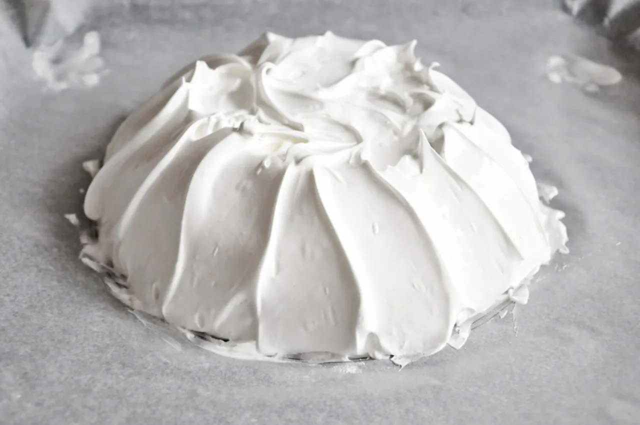 Dlaczego beza Pavlova mięknie wilgoć