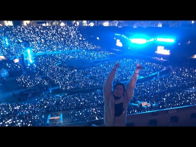 BTS koncert widok z trybun stadion
