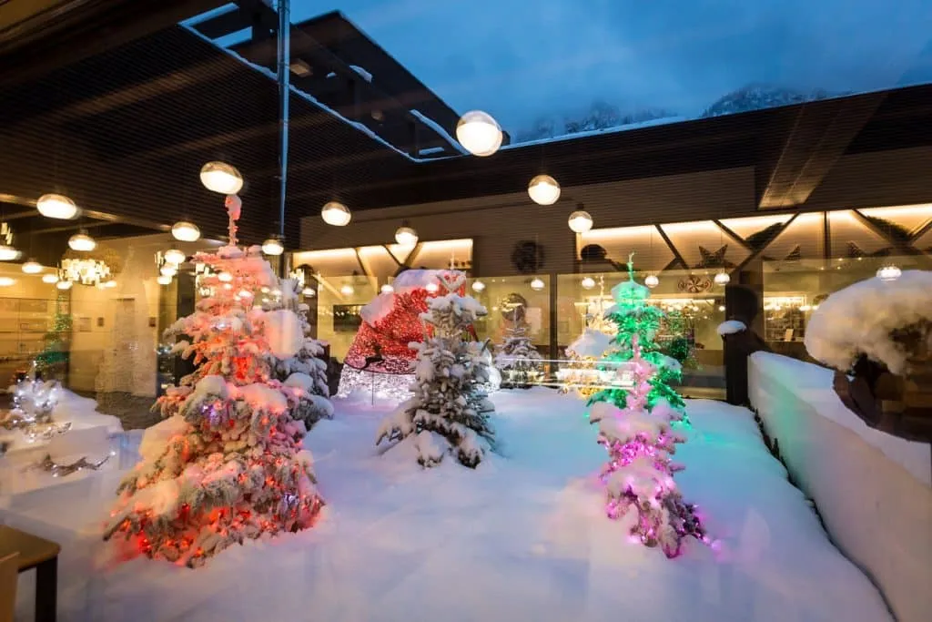 Mirtillo Rosso Hotel atmosfera natalizia interna