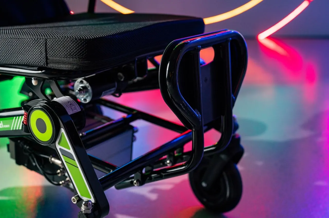 czyszczenie w&oacute;zka inwalidzkiego, konserwacja sprzętu medycznego