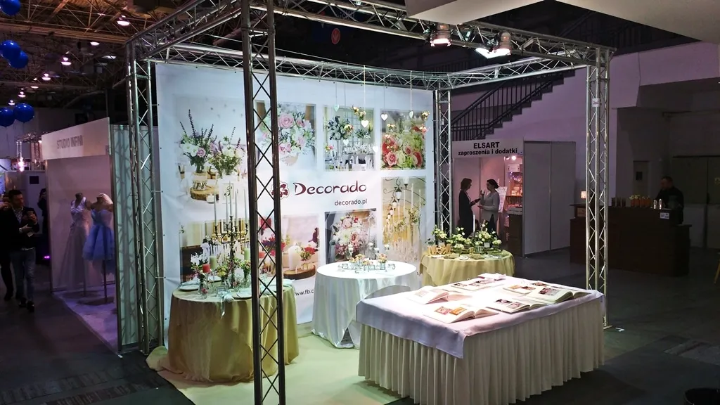 Stoisko cateringowe na targach ślubnych