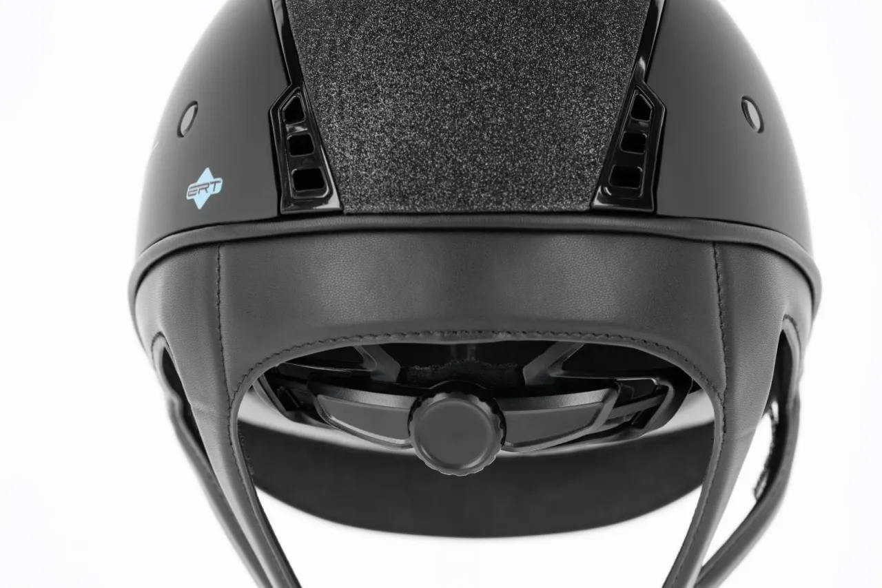 kaski jeździeckie covalliero porównanie modeli