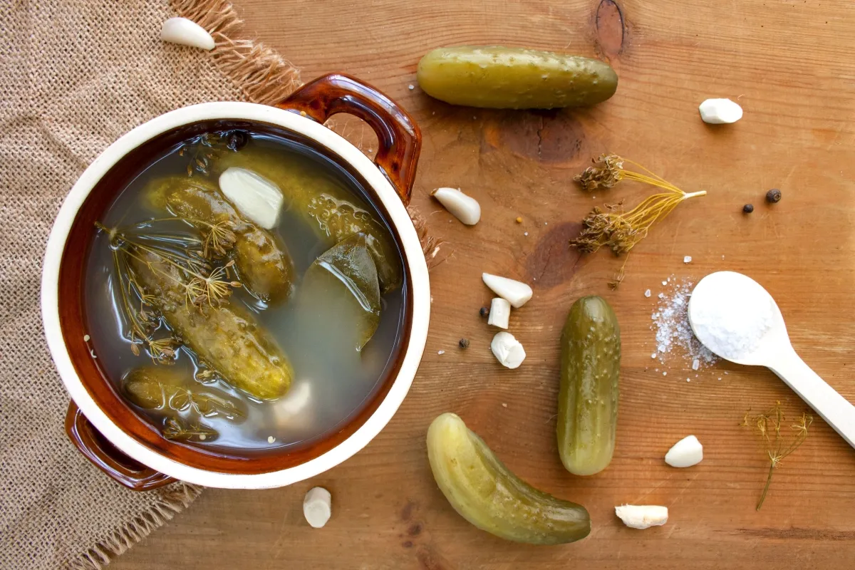proporcje soli do kiszenia ogórków