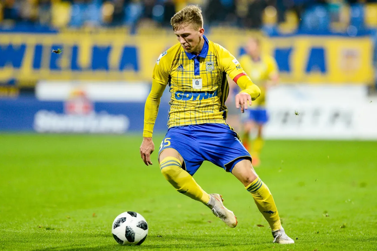 Struktura lig piłkarskich