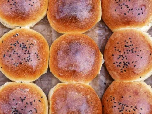 składniki na bułki do hamburger&oacute;w