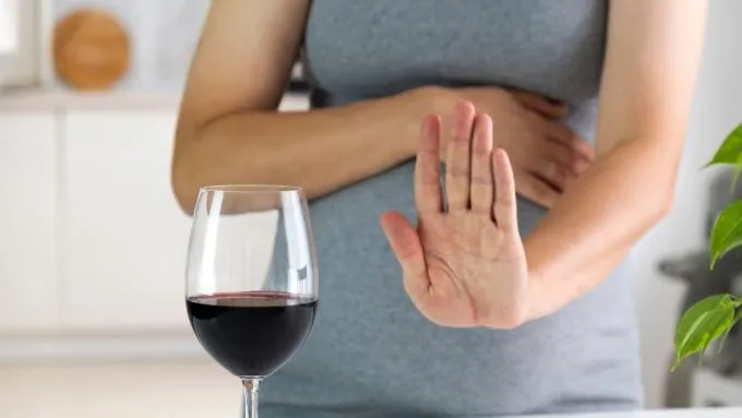 Zdjęcie Furagina i alkohol: Niebezpieczne połączenie - Skutki i Zagrożenia