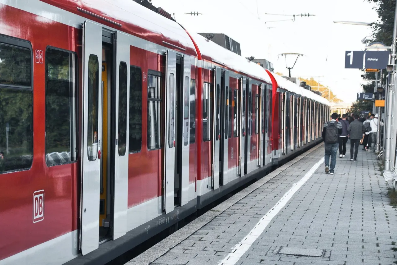 Zdjęcie Ile czasu na zwrot biletu Intercity? Uniknij niepotrzebnych kosztów