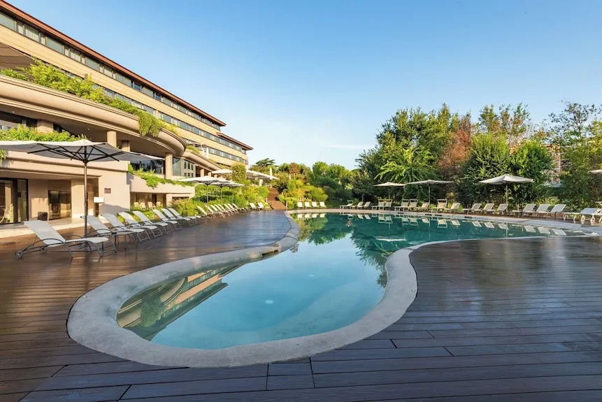 Zdjęcie Scopri A. Roma Lifestyle Hotel: la tua oasi di lusso a Roma