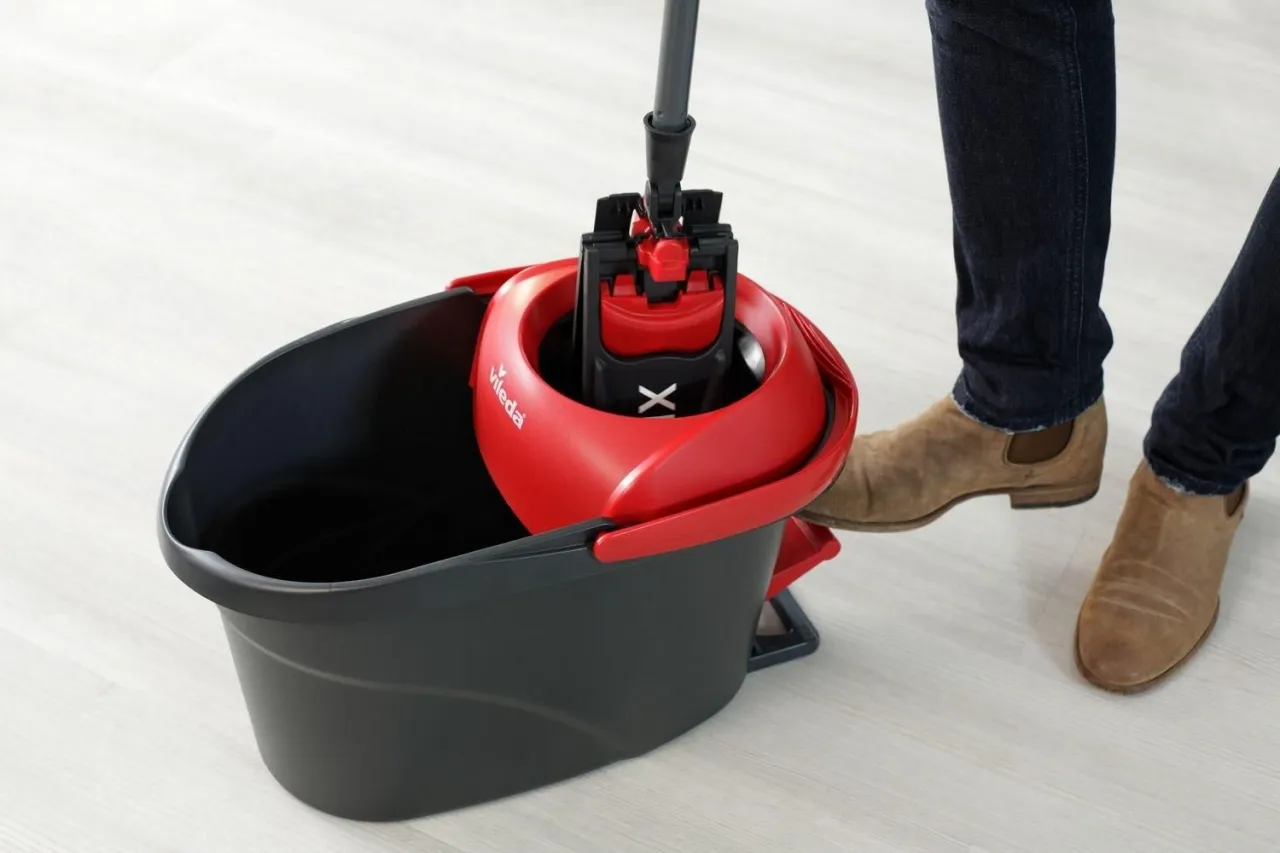 Vileda mop płaski kontra okrągły porównanie