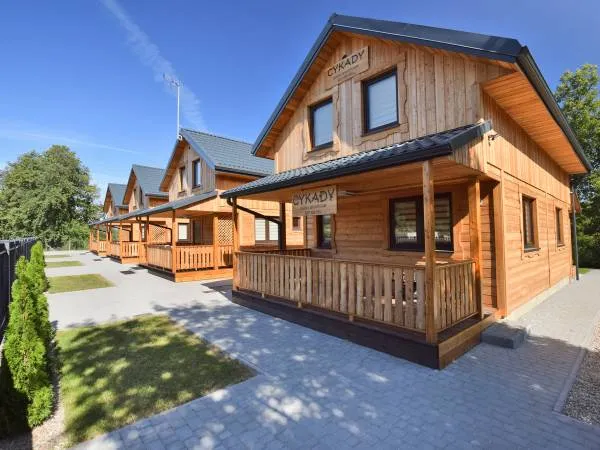 Jezioro Białe Okuninka noclegi domki