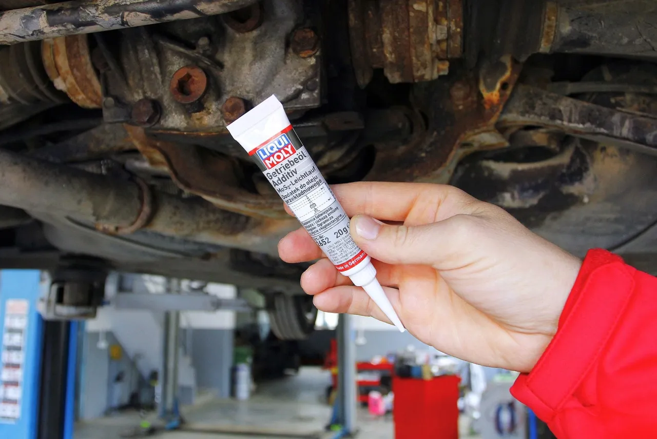 Tabela interwałów wymiany oleju w moście napędowym