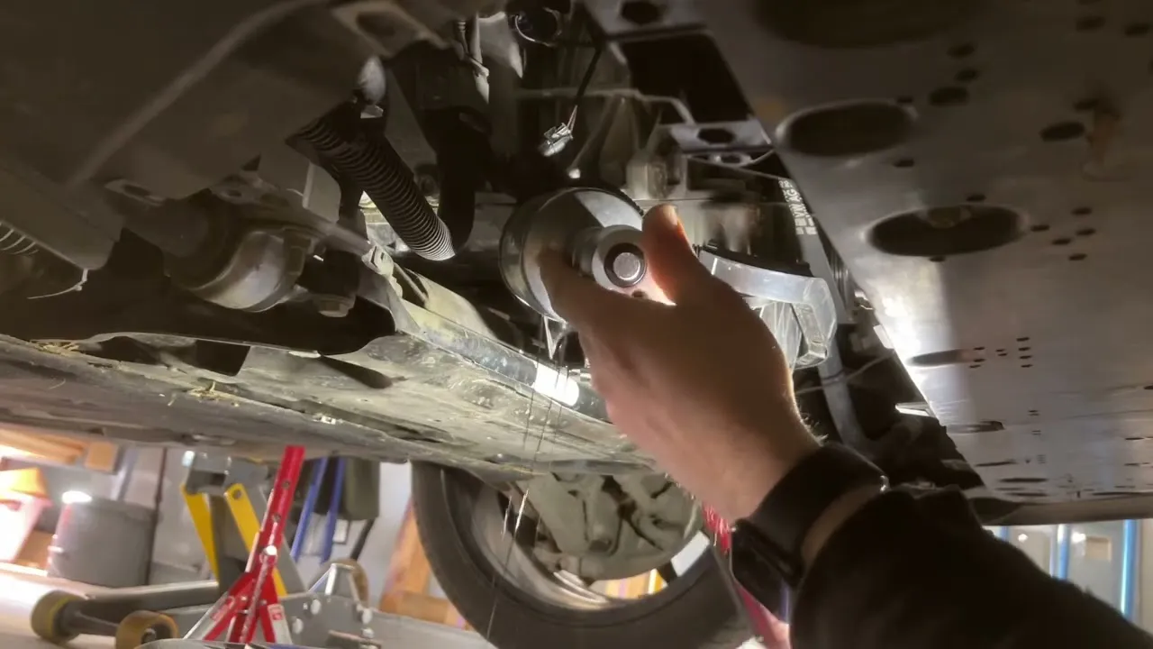 Audi A4 Ölfilterwechsel Werkzeug