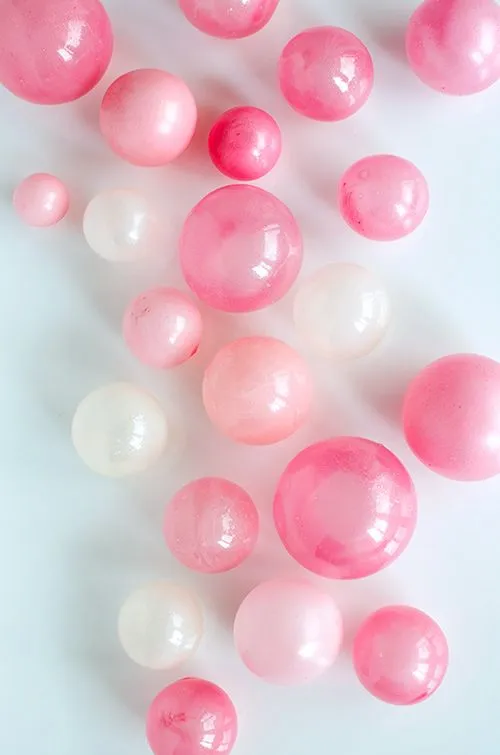 Zdjęcie Jak zrobić balony na tort - proste sposoby na efektowne dekoracje