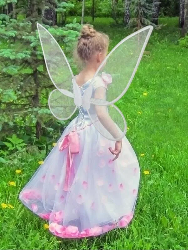 Zdjęcie Skrzydła wróżki DIY: proste sposoby na magiczny kostium dla dzieci