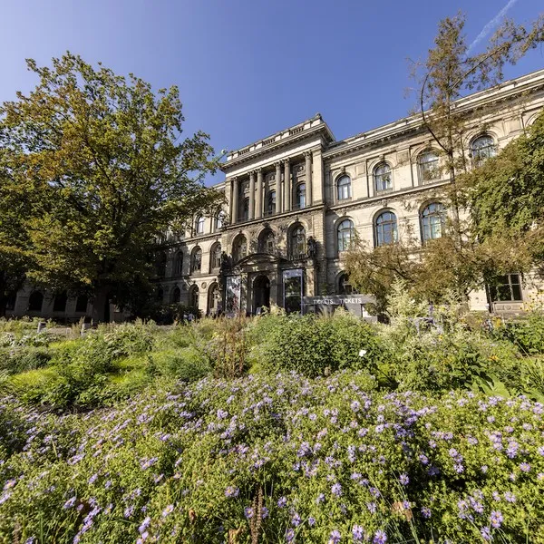 Zdjęcie Muzeum sztuki naturalnej w Berlinie - co warto zobaczyć i zwiedzić