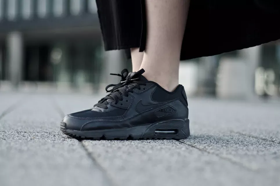 Zdjęcie Modne buty Nike, które musisz mieć - trendy na wiosnę i lato