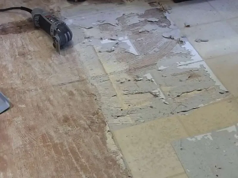 Zdjęcie Jak naprawić kajak - skuteczne metody na usunięcie uszkodzeń