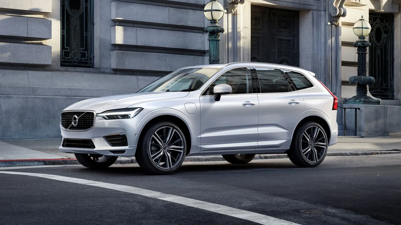Zdjęcie Jaki silnik do Volvo XC60 - Diesel czy benzynowy? Opinie i porady