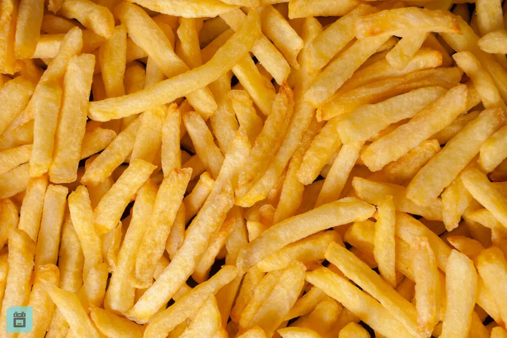 Zdjęcie Na czym smażyć frytki? Odkryj najlepsze oleje do perfekcyjnego smażenia
