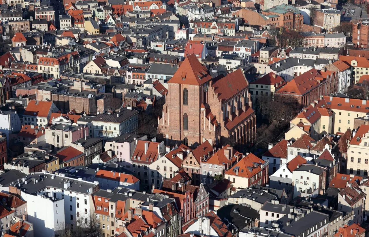 Zdjęcie Co zjeść w Toruniu? Odkryj najlepsze smaki i lokalne specjały
