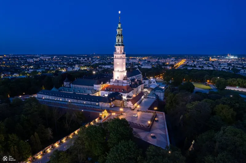 Zdjęcie Msza święta wieczysta ile kosztuje? Sprawdź, co musisz wiedzieć