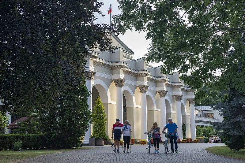 Zdjęcie Sanatorium Marconi Busko-Zdrój: terminy turnusów i cennik 2025