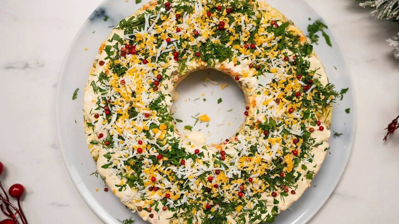 kreatywne dania z sałatki jarzynowej