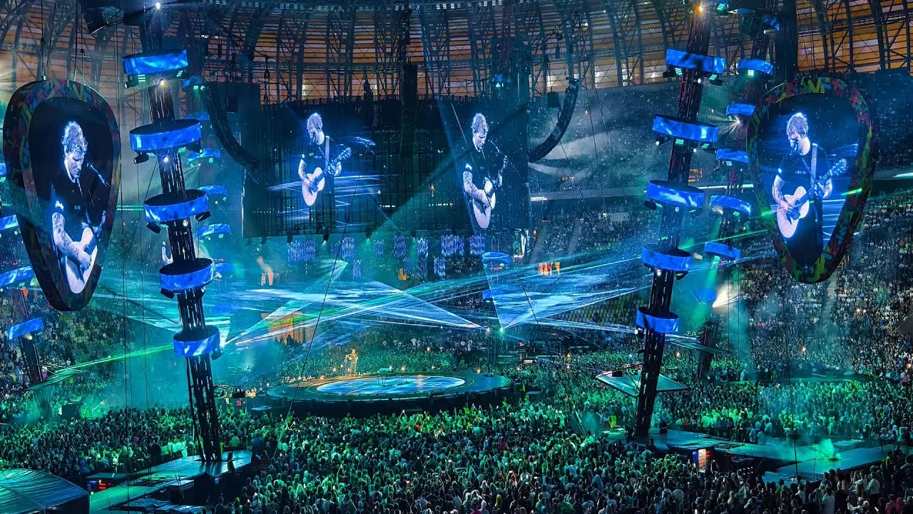 Ed Sheeran scena 360 stopni