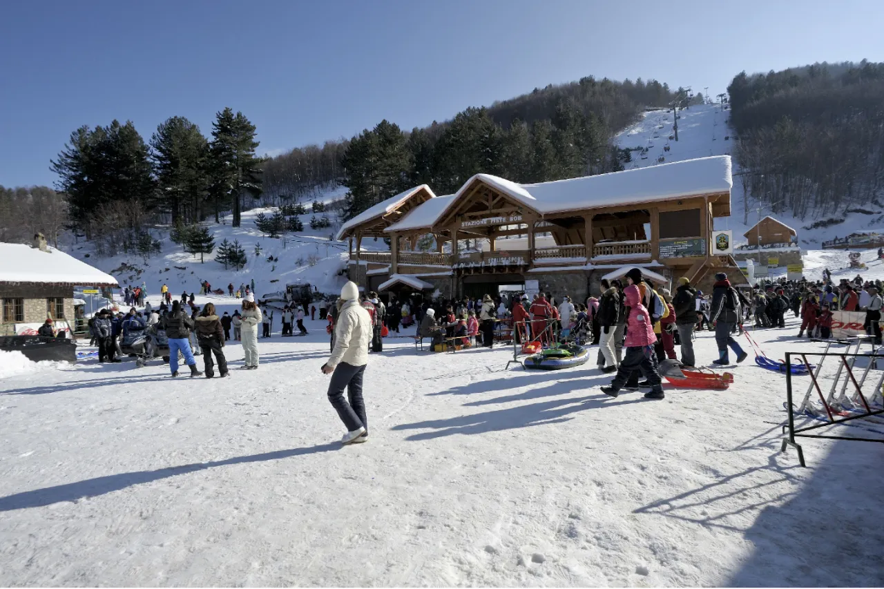 Villaggio Palumbo inverno sci neve