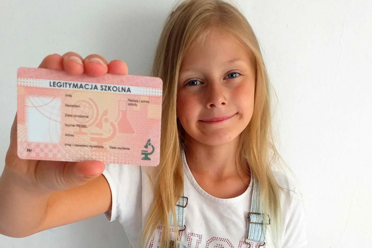 legitymacja szkolna szkoła policealna