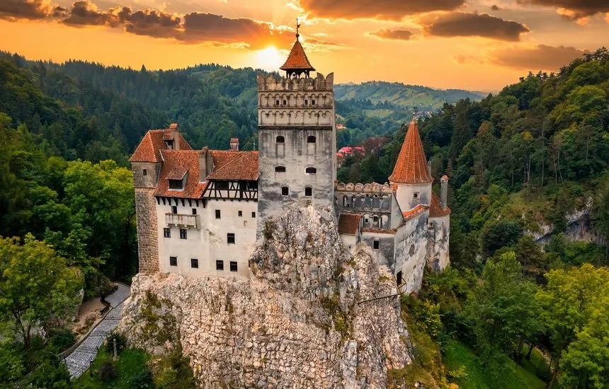 krajobrazy Rumunii, góry, zamki