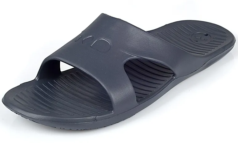 Klapki antypoślizgowe na basen