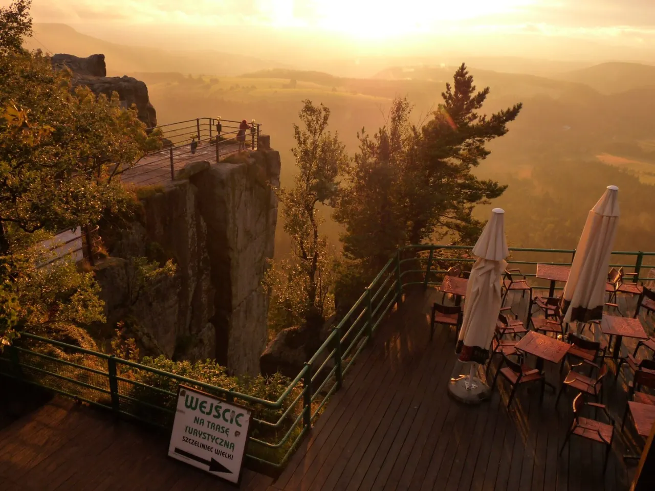 Schronisko PTTK Na Szczelińcu wnętrze