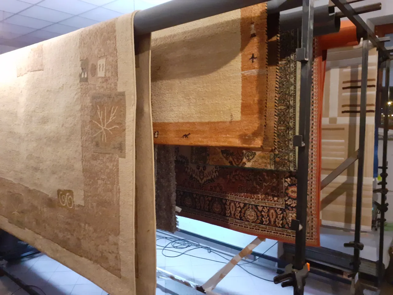 przemoczony dywan po praniu