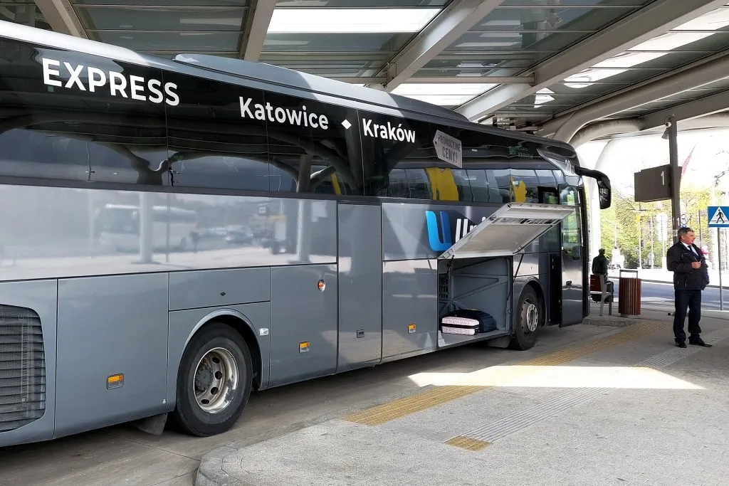 autobus Kraków Katowice, dworzec autobusowy